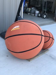 4CA30B2E DCB9 4761 9F68 84E04533855B 1605393003 Basketball game