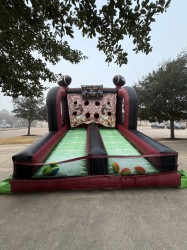 IMG 8006 1770835272 Football Toss